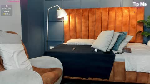 hunk_ryan online show from January 29, 2025, 1:28 pm