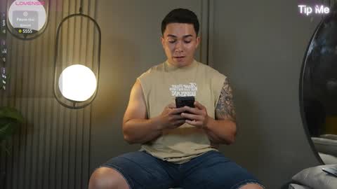 hunk_ryan online show from February 2, 2025, 7:14 pm