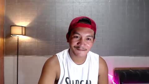 hunkylloyd online show from March 1, 2026, 3:41 am