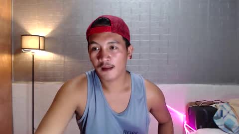 hunkylloyd online show from March 2, 2026, 2:47 am