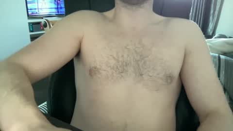 Snapshot of hunter_cam10 chatting on February 22, 2025, 3:47 pm Hunter online show from February 22, 2025, 3:47 pm