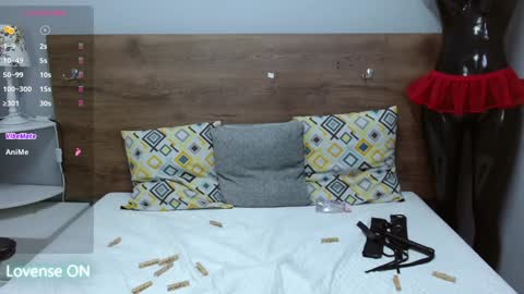 Snapshot of hunter_ignis chatting on January 24, 2025, 10:51 pm I G N I S online show from January 24, 2025, 10:51 pm