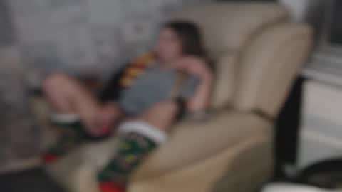 Snapshot of hunterandesme chatting on October 4, 2025, 7:01 pm HunterandEsme online show from October 4, 2025, 7:01 pm