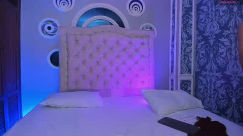 Lucas online show from May 24, 2026, 2:49 am