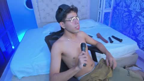Lucas online show from May 29, 2026, 3:48 am