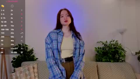 Snapshot of huongbally chatting on December 19, 2025, 1:12 am Dana online show from December 19, 2025, 1:12 am