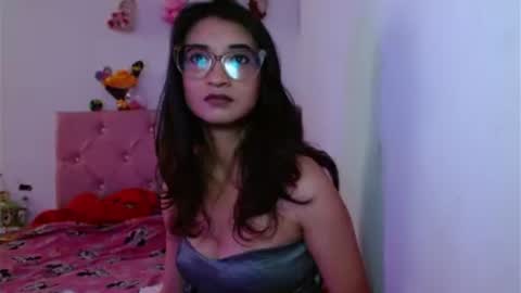 Snapshot of hurrem_rouse chatting on July 29, 2026, 7:12 pm Hurrem online show from July 29, 2026, 7:12 pm