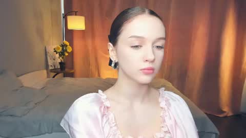 Lily online show from June 11, 2026, 7:50 am