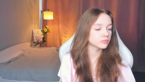 Lily online show from June 29, 2026, 10:15 am