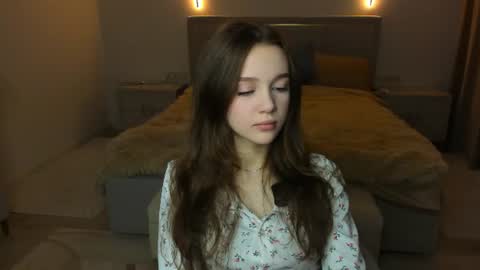 Lily online show from July 25, 2026, 7:17 am