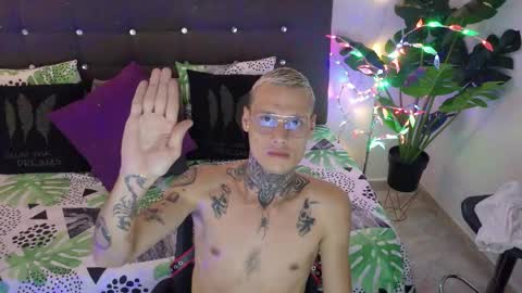 Call me sinner... online show from November 30, 2025, 4:27 am