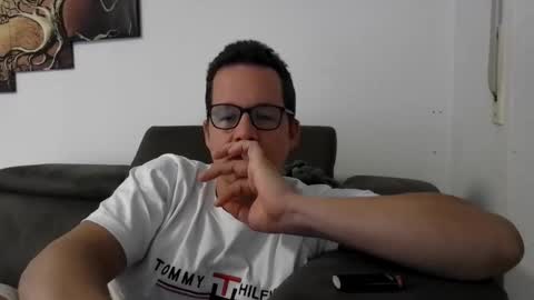 Snapshot of hybbrrrrs chatting on September 28, 2025, 11:59 am hybbrrrrs online show from September 28, 2025, 11:59 am