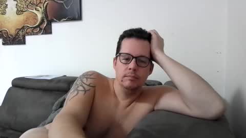 Snapshot of hybbrrrrs chatting on November 24, 2025, 10:37 am hybbrrrrs online show from November 24, 2025, 10:37 am