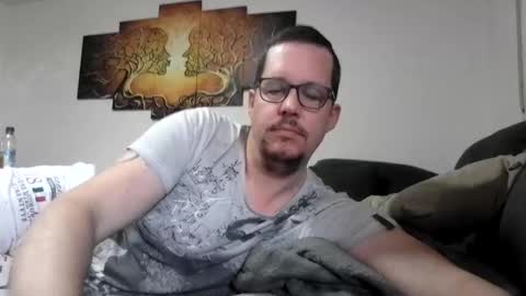 Snapshot of hybbrrrrs chatting on April 13, 2026, 10:43 am hybbrrrrs online show from April 13, 2026, 10:43 am