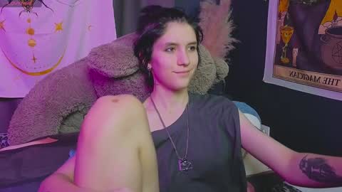 Hyeon Jin online show from January 22, 2025, 4:23 am