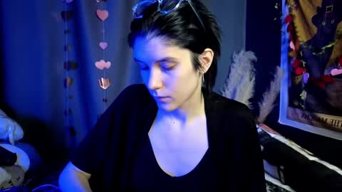 Hyeon Jin online show from February 23, 2025, 8:55 pm