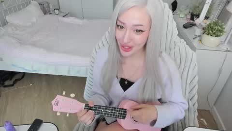 Snapshot of hyorinmaruu chatting on September 29, 2025, 9:25 am maru online show from September 29, 2025, 9:25 am