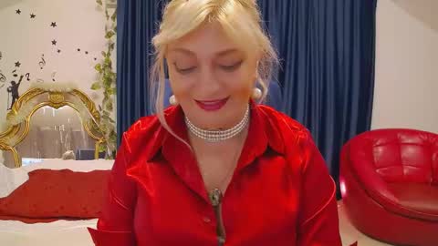 Snapshot of hypnotikcate chatting on March 1, 2025, 6:43 pm Katha online show from March 1, 2025, 6:43 pm