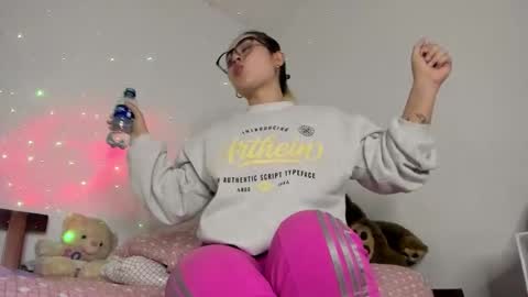 Hyun Joo online show from March 19, 2026, 9:19 pm