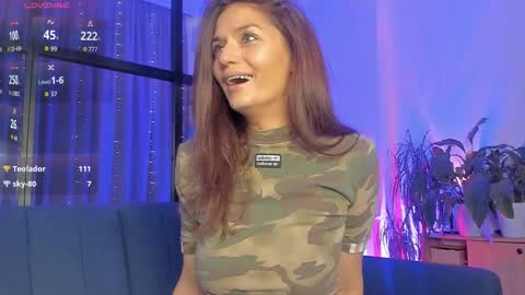 Snapshot of i___love__you chatting on November 12, 2025, 10:20 pm i___love__you online show from November 12, 2025, 10:20 pm