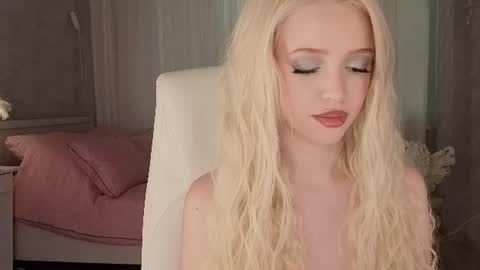 Snapshot of i__am_joss chatting on June 16, 2026, 2:03 am Joselle online show from June 16, 2026, 2:03 am