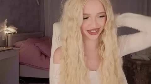 Snapshot of i__am_joss chatting on June 17, 2026, 11:38 pm Joselle online show from June 17, 2026, 11:38 pm