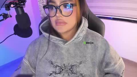 Snapshot of i_am_ari chatting on March 29, 2026, 2:00 am Ari online show from March 29, 2026, 2:00 am