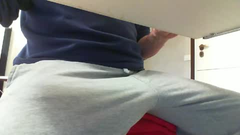 Snapshot of i_am_curious_ chatting on February 7, 2026, 10:30 am i_am_curious_ online show from February 7, 2026, 10:30 am