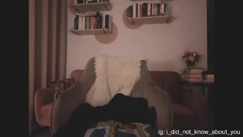 Lana Banana online show from June 8, 2026, 1:28 am