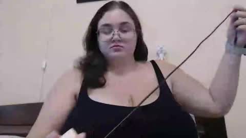 Snapshot of i_fucked_u_yesterday chatting on October 2, 2025, 8:32 am Dominika online show from October 2, 2025, 8:32 am