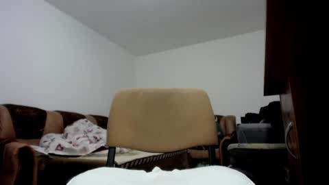 i_like_older_men online show from July 13, 2026, 5:43 am