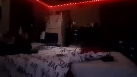 i_lovemoney online show from June 15, 2026, 3:25 pm