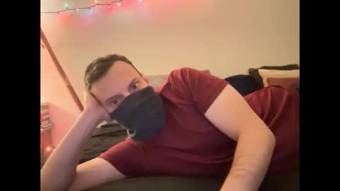 Snapshot of i_o_ro chatting on December 11, 2024, 6:25 am i o ro online show from December 11, 2024, 6:25 am