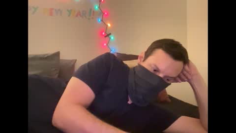 Snapshot of i_o_ro chatting on January 1, 2025, 11:16 am i o ro online show from January 1, 2025, 11:16 am