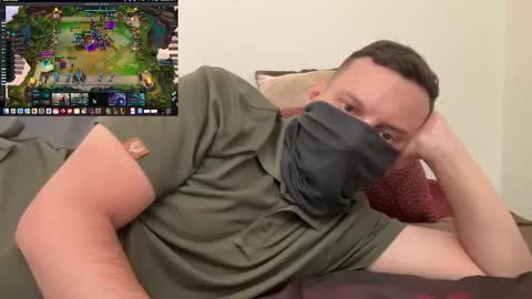 Snapshot of i_o_ro chatting on October 23, 2025, 3:39 am i o ro online show from October 23, 2025, 3:39 am