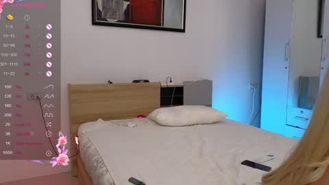 Aysi online show from December 30, 2024, 3:13 pm