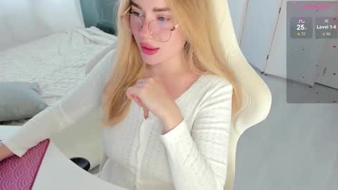 Snapshot of i_want_you_eva chatting on October 12, 2025, 11:09 am HiI am EvaPVT is open online show from October 12, 2025, 11:09 am