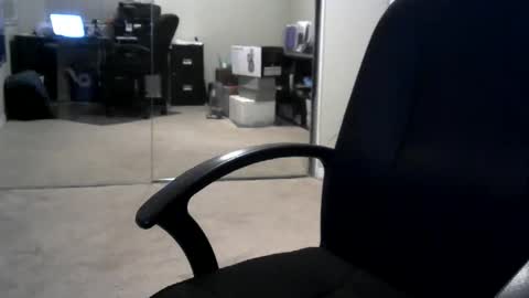 i_was_a_shy_dad online show from June 1, 2026, 12:18 pm