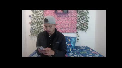 iam_lukas__ online show from September 18, 2025, 11:34 am