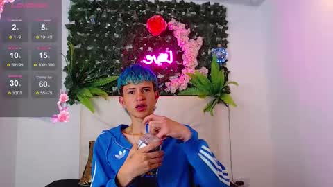 iam_lukas__ online show from October 5, 2025, 1:48 am