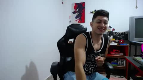 iam_yourbabyprincess_xd online show from February 4, 2026, 5:13 am