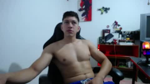 iam_yourbabyprincess_xd online show from May 10, 2026, 4:23 pm