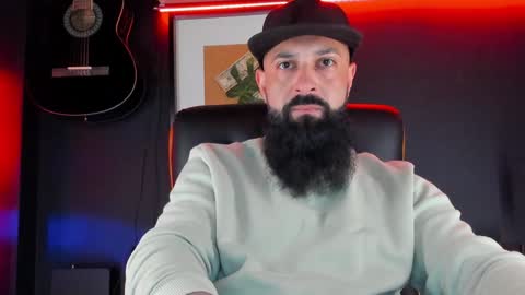 Snapshot of iamalexander_ chatting on December 5, 2024, 5:26 am Lex online show from December 5, 2024, 5:26 am