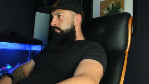 Snapshot of iamalexander_ chatting on December 18, 2024, 8:31 am Lex online show from December 18, 2024, 8:31 am