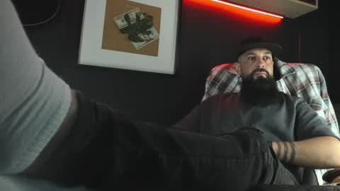 Snapshot of iamalexander_ chatting on December 21, 2024, 8:07 am Lex online show from December 21, 2024, 8:07 am