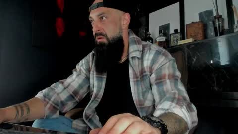 Snapshot of iamalexander_ chatting on October 30, 2025, 6:48 am Lex online show from October 30, 2025, 6:48 am