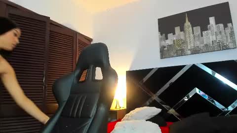Charlotte online show from June 10, 2026, 12:48 pm