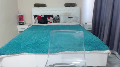 Alice online show from February 25, 2025, 1:06 pm