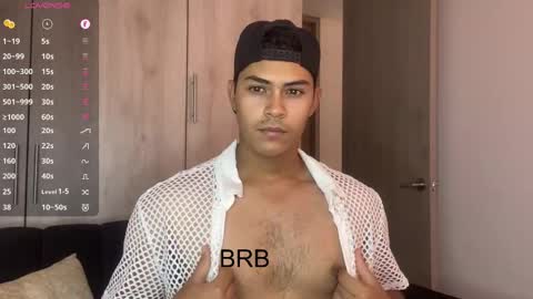 Dylan  independent model  online show from March 4, 2025, 7:22 pm