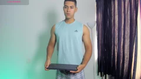 Dylan  independent model  online show from February 19, 2026, 3:19 pm